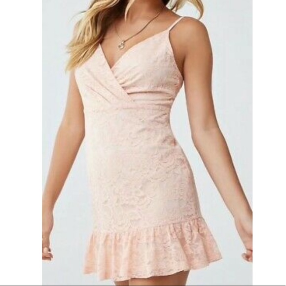 Forever 21 Dresses & Skirts - NWT Blush Ruffle Bottom Lace Dress